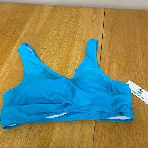 Beachsissi Women’s Twist Front Tie Back Swimsuit Solid Blue Color Size XL - Picture 5 of 12